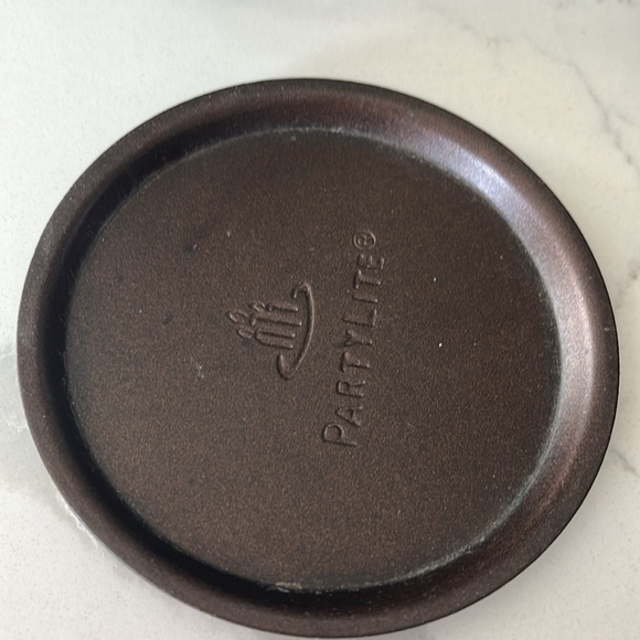 PartyLite - Picture 3 of 3